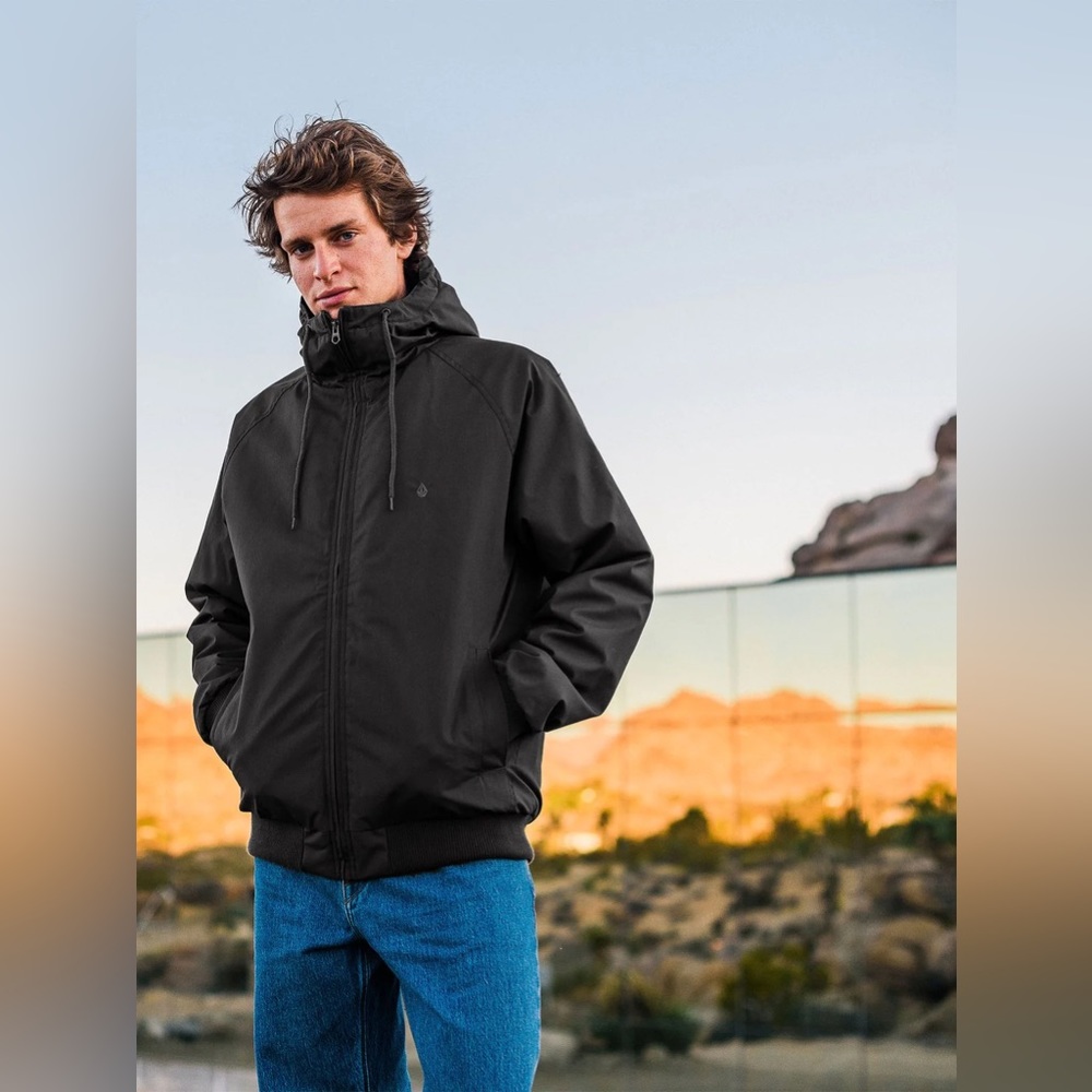 Volcom HERNAN 5K JACKET - BLACK Mens Large.